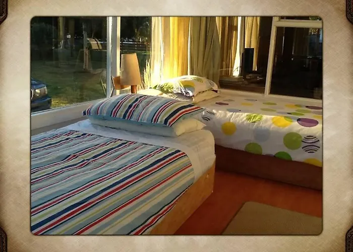 Number10 60S Holiday House