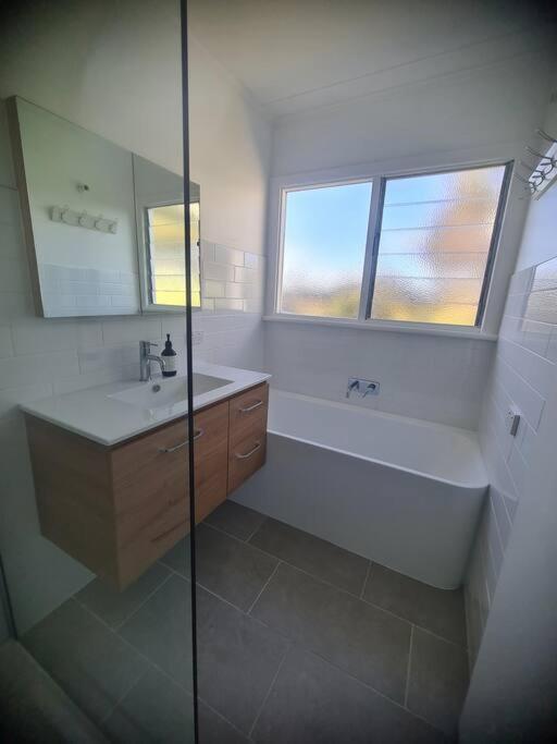 Number10 60s House Holiday home